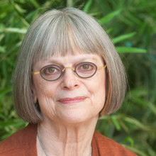 The Rev. Deacon Daphne B. Noyes hopes her future bequest will strengthen Mass General’s mission to deliver outstanding patient care, conduct groundbreaking research and train future caregivers.