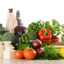 To help prevent cancer through food, try a diet of mostly fruits, vegetables and whole grains.