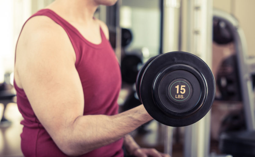 How to lose body fat while strength training